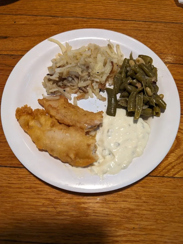 Fried Fish with Green Beans and Fried Potatoes